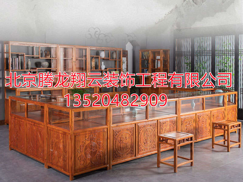 木質(zhì)展柜